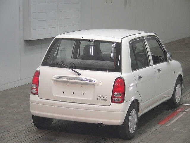 DAIHATSU MIRA
