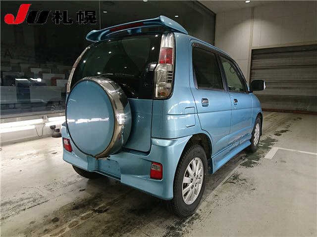 DAIHATSU TERIOS KID