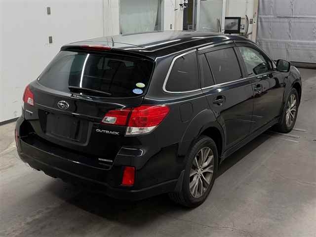 SUBARU OUTBACK