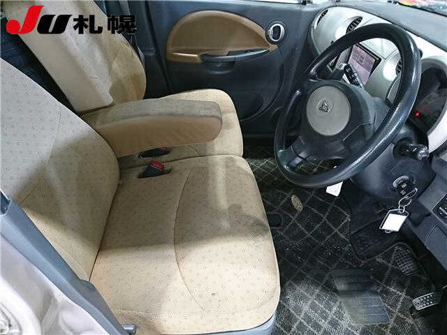 DAIHATSU MOVE LATTE