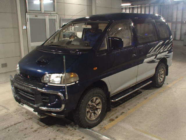 MITSUBISHI DELICA