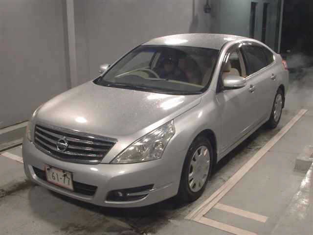 NISSAN TEANA