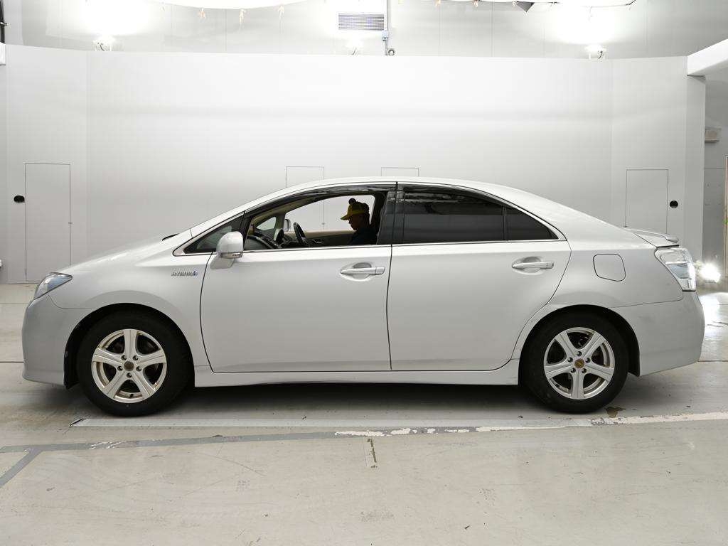 TOYOTA SAI