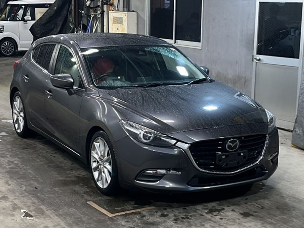 MAZDA AXELA