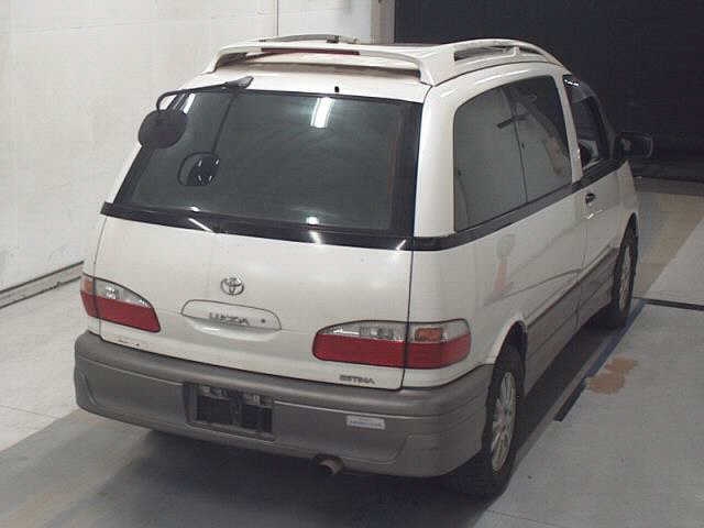 TOYOTA ESTIMA LUCIDA