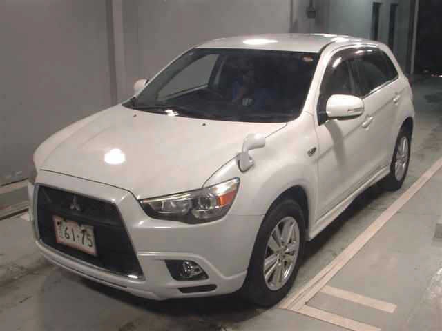 MITSUBISHI RVR