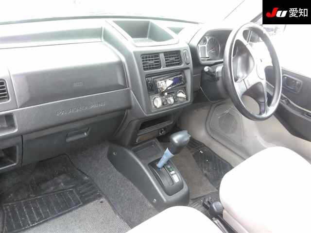 MITSUBISHI PAJERO MINI
