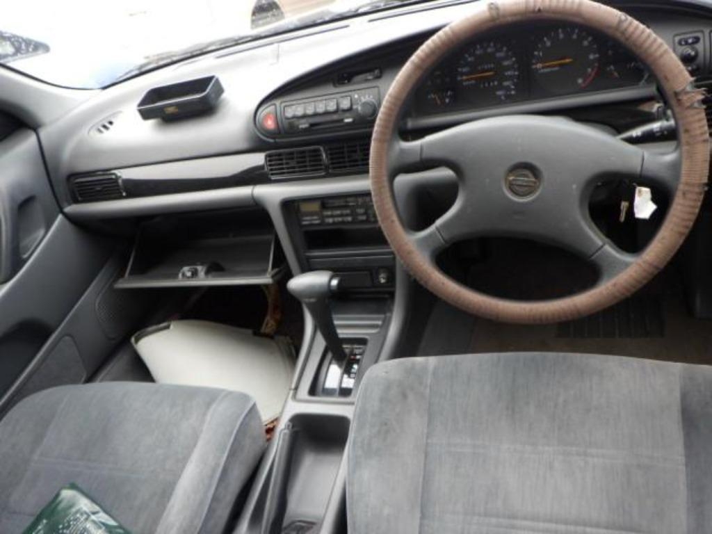 NISSAN BLUEBIRD