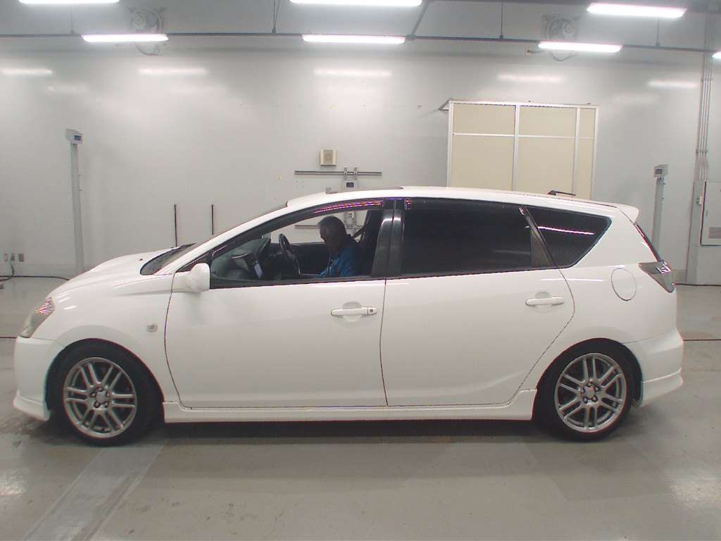 TOYOTA CALDINA