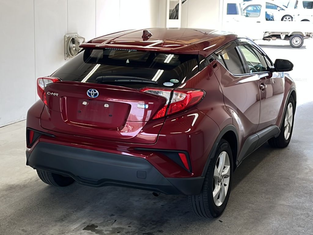 TOYOTA C-HR