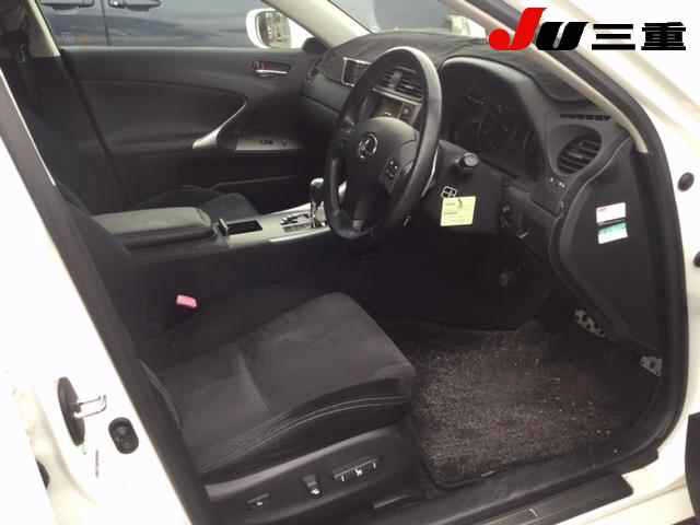 LEXUS IS250