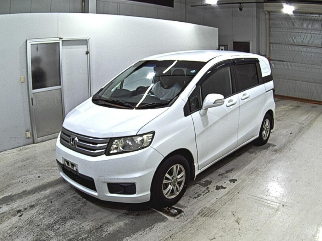 HONDA FREED SPIKE