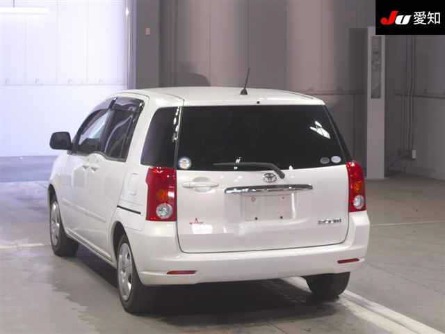 TOYOTA RAUM