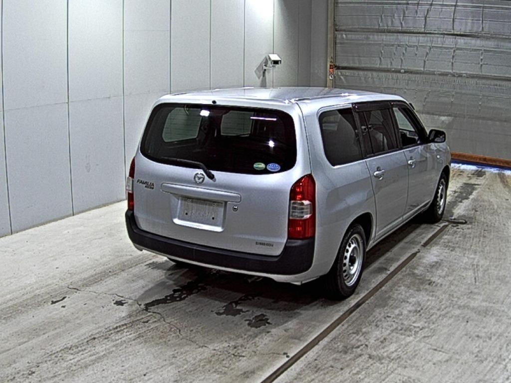 MAZDA FAMILIA