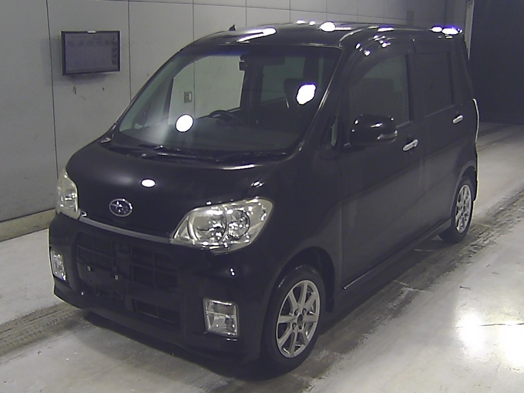 SUBARU LUCRA