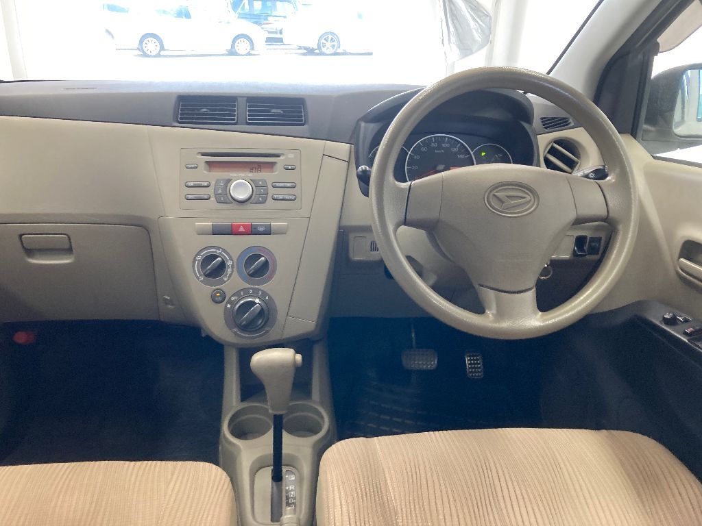 DAIHATSU MIRA