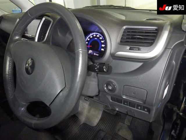 MITSUBISHI DELICA D:2