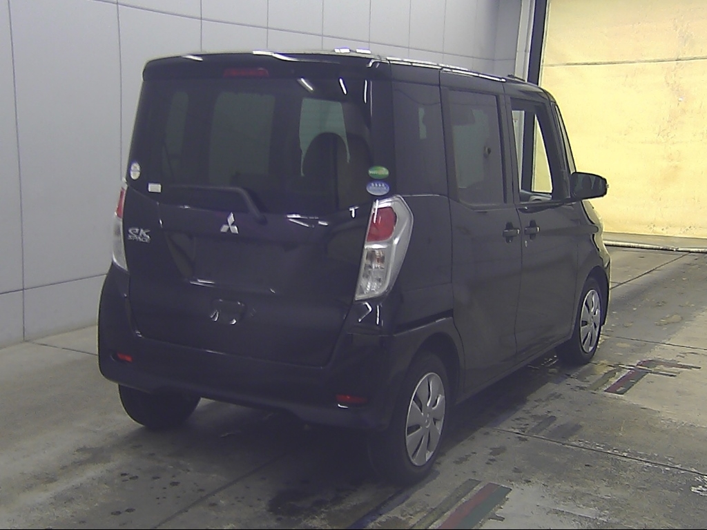 MITSUBISHI EK SPACE