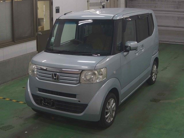 HONDA N-BOX