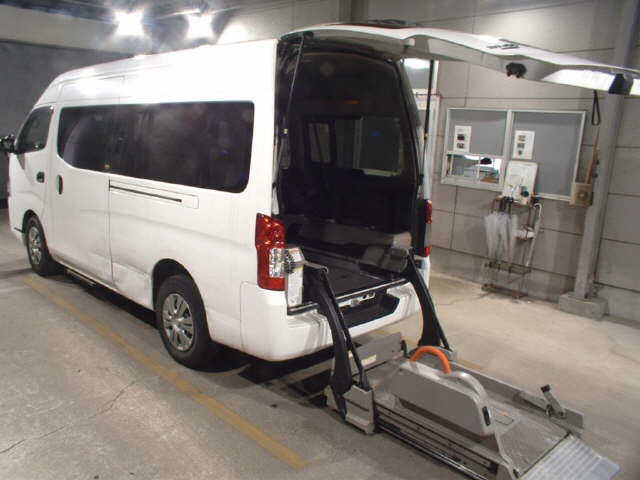 NISSAN NV350 CARAVAN