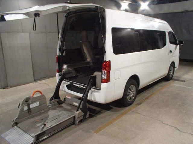 NISSAN NV350 CARAVAN