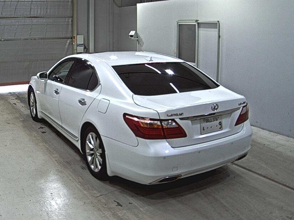 LEXUS LS460
