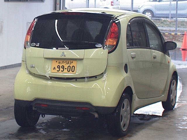 MITSUBISHI I