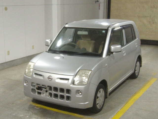NISSAN PINO
