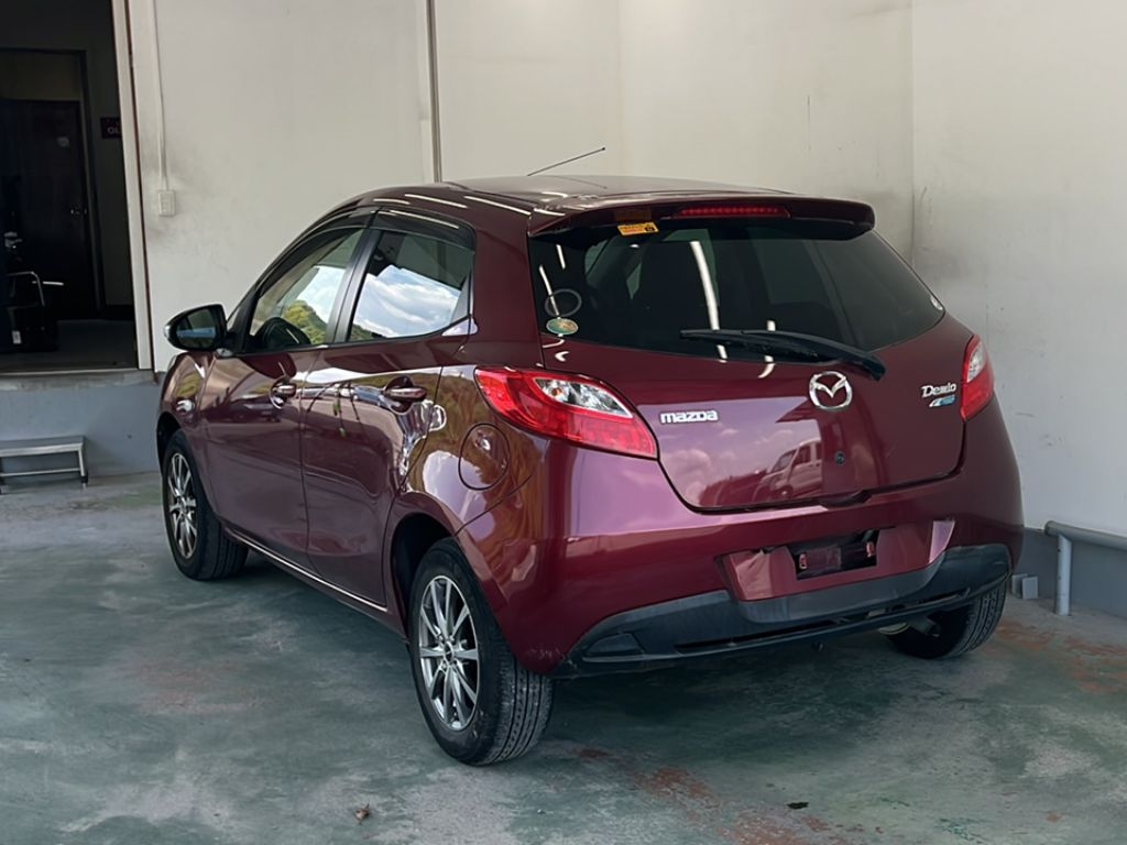 MAZDA DEMIO