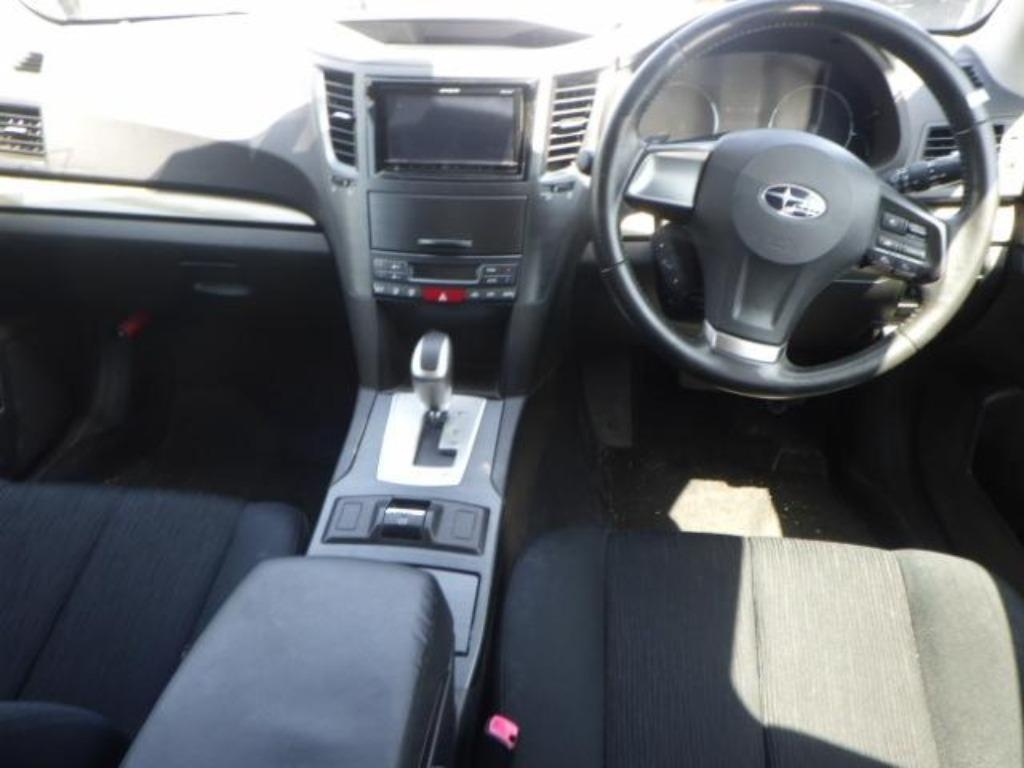 SUBARU LEGACY