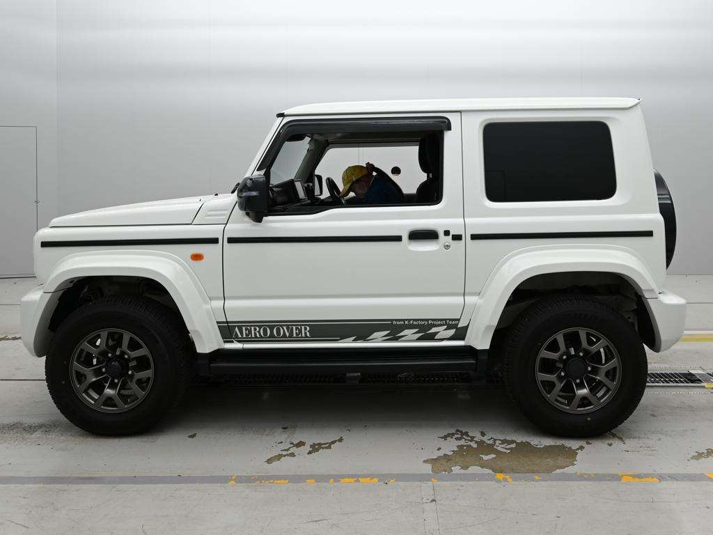 SUZUKI JIMNY SIERRA