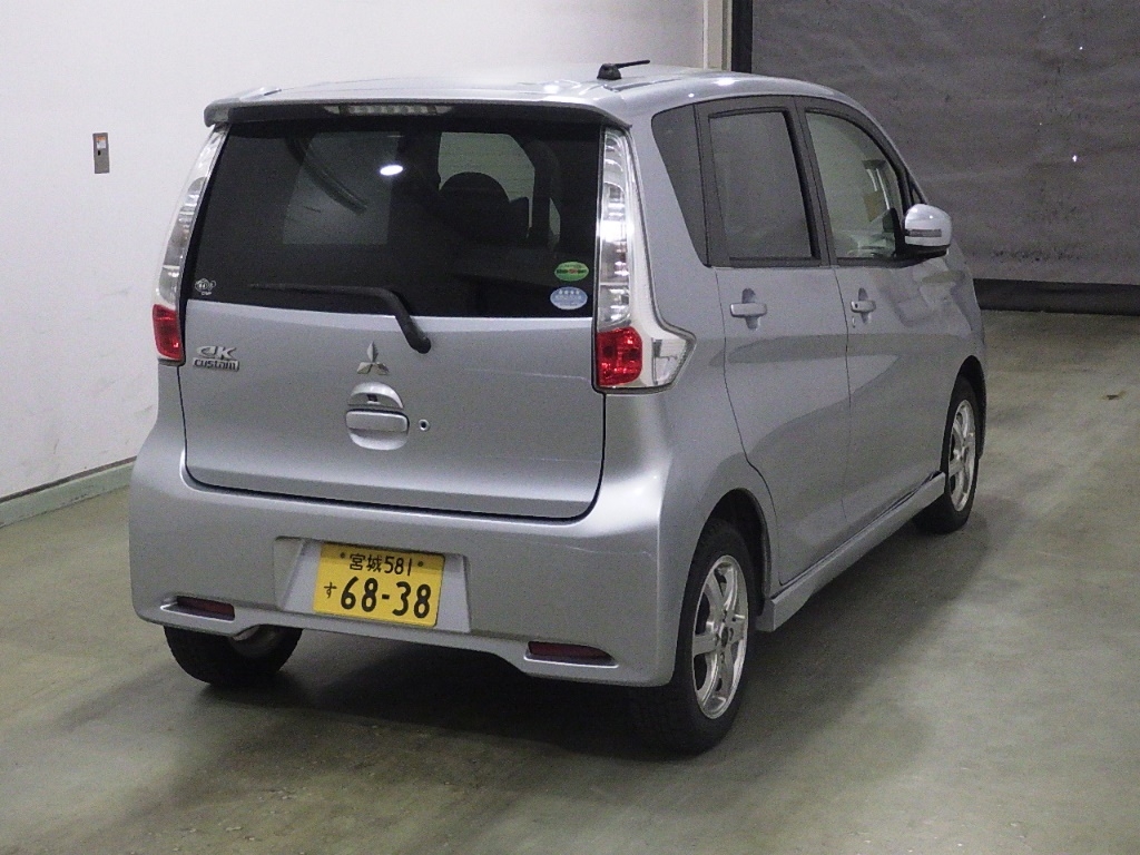MITSUBISHI EK CUSTOM