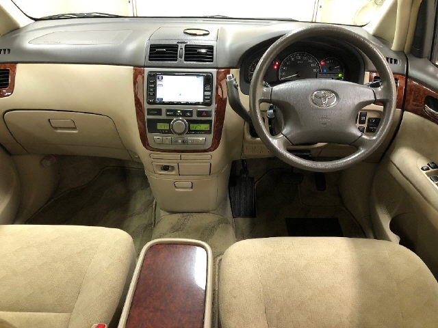 TOYOTA IPSUM