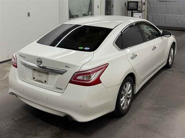 NISSAN TEANA