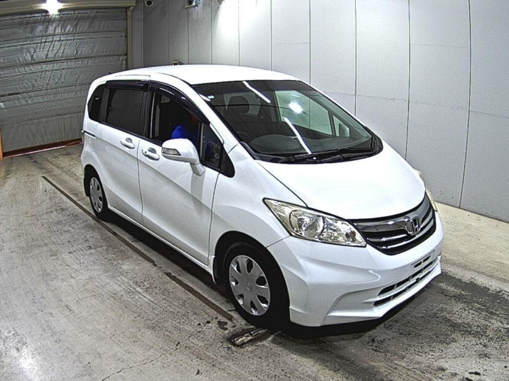 HONDA FREED