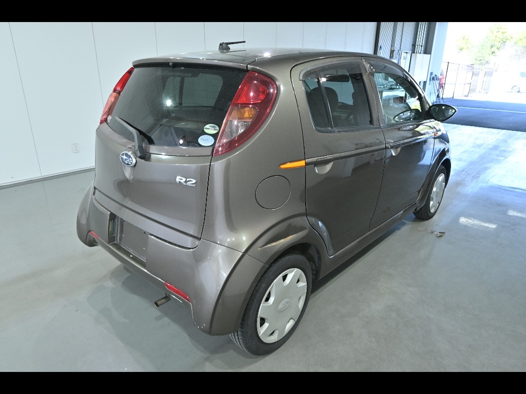 SUBARU R2