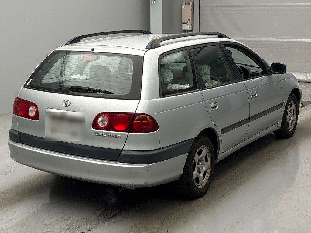 TOYOTA CALDINA