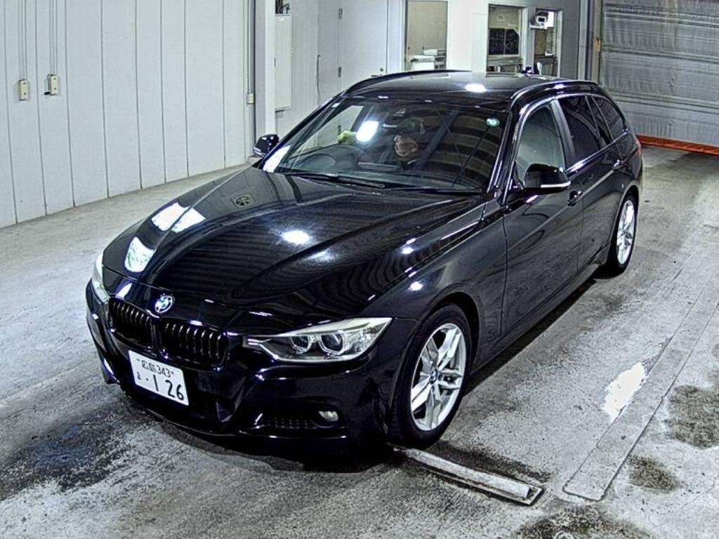 BMW 3-SERIES