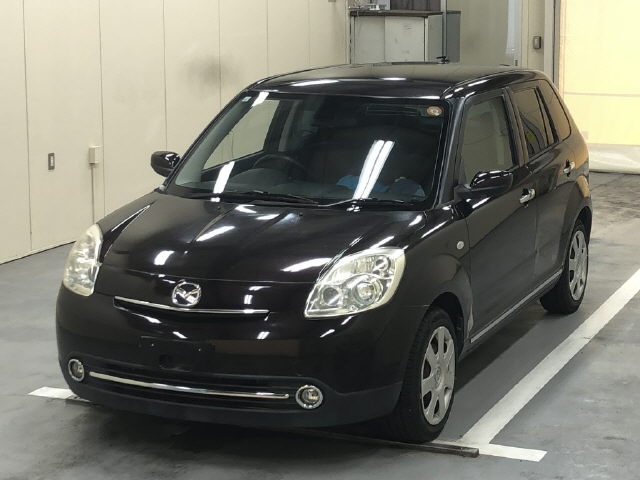MAZDA VERISA