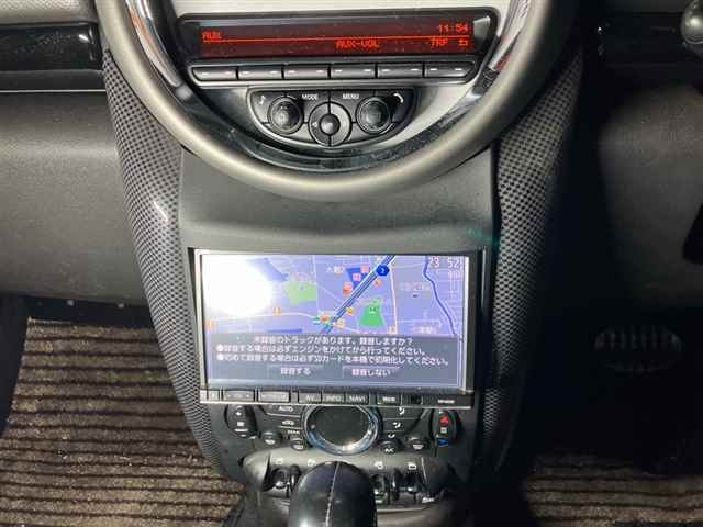 MINI CROSSOVER
