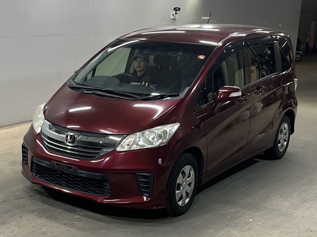 HONDA FREED