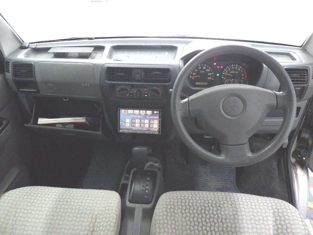 MITSUBISHI TOWN BOX