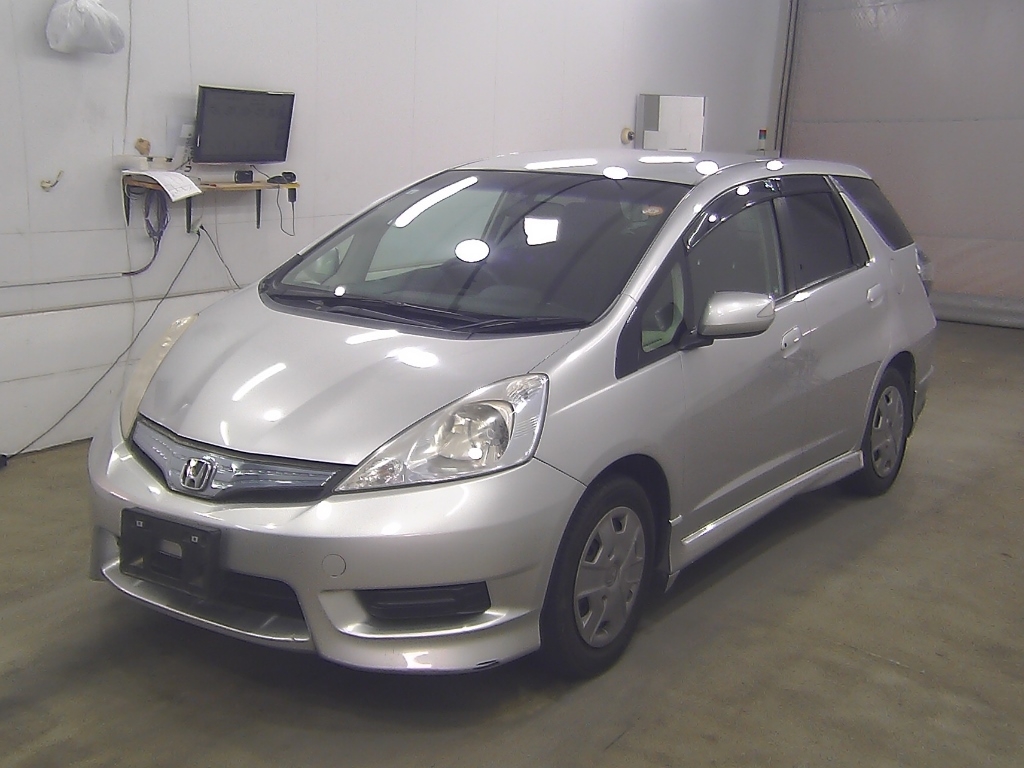 HONDA FIT SHUTTLE