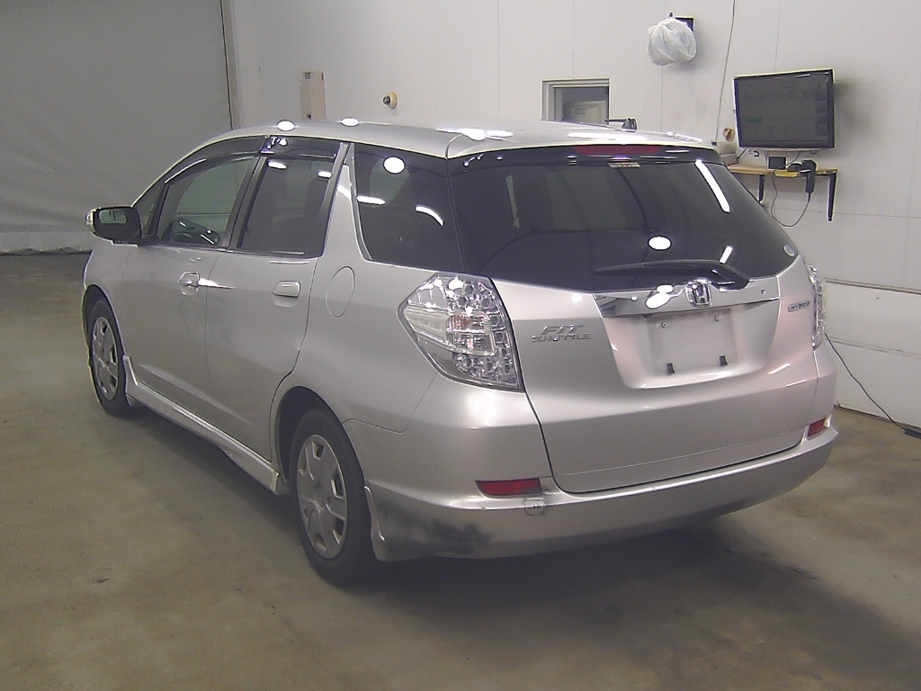 HONDA FIT SHUTTLE