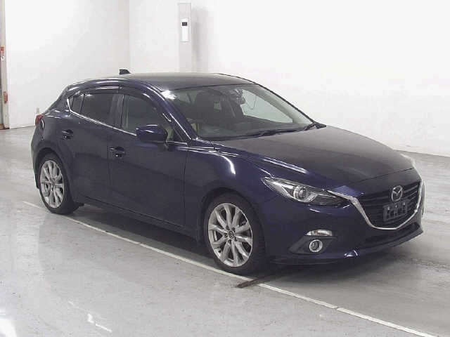 MAZDA AXELA