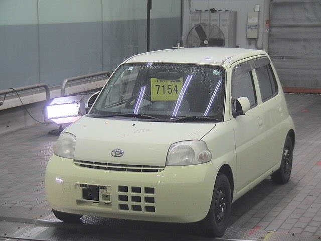 DAIHATSU ESSE