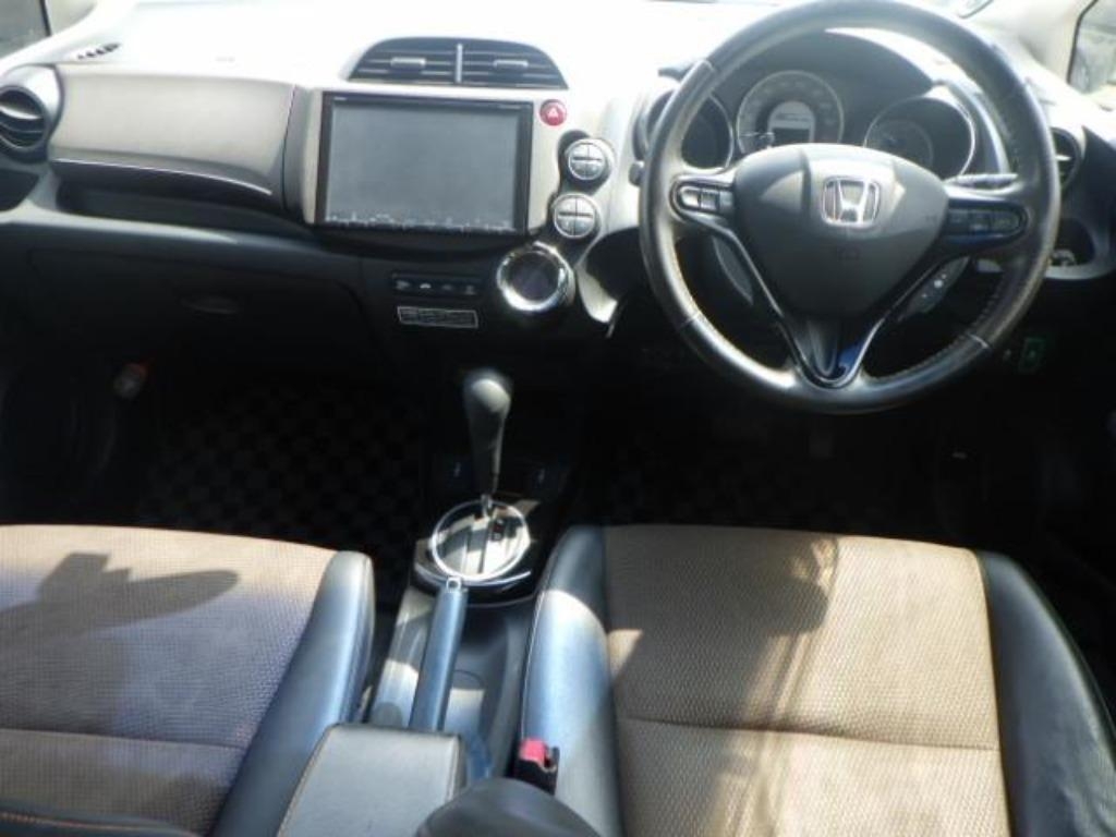 HONDA FIT SHUTTLE