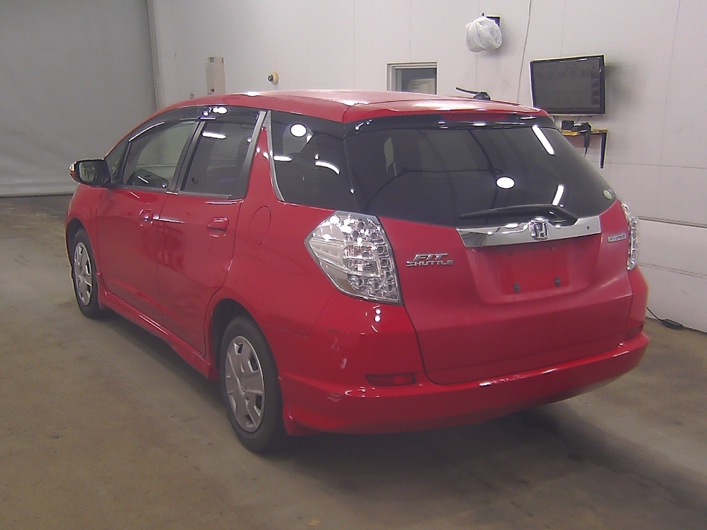 HONDA FIT SHUTTLE
