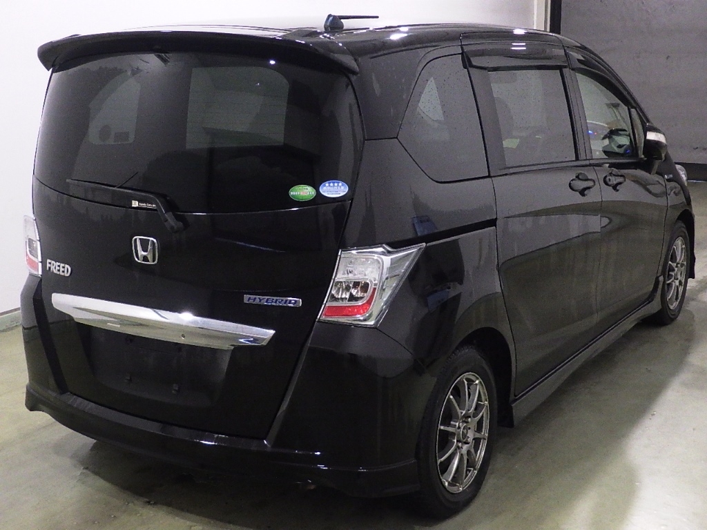 HONDA FREED