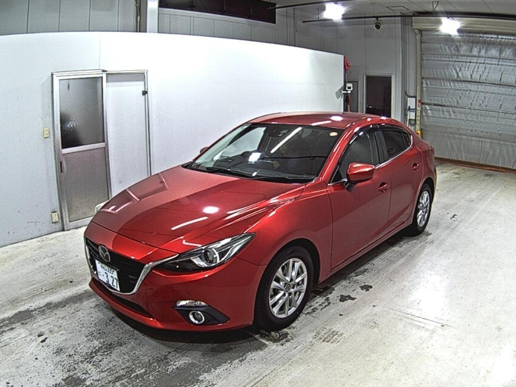 MAZDA AXELA